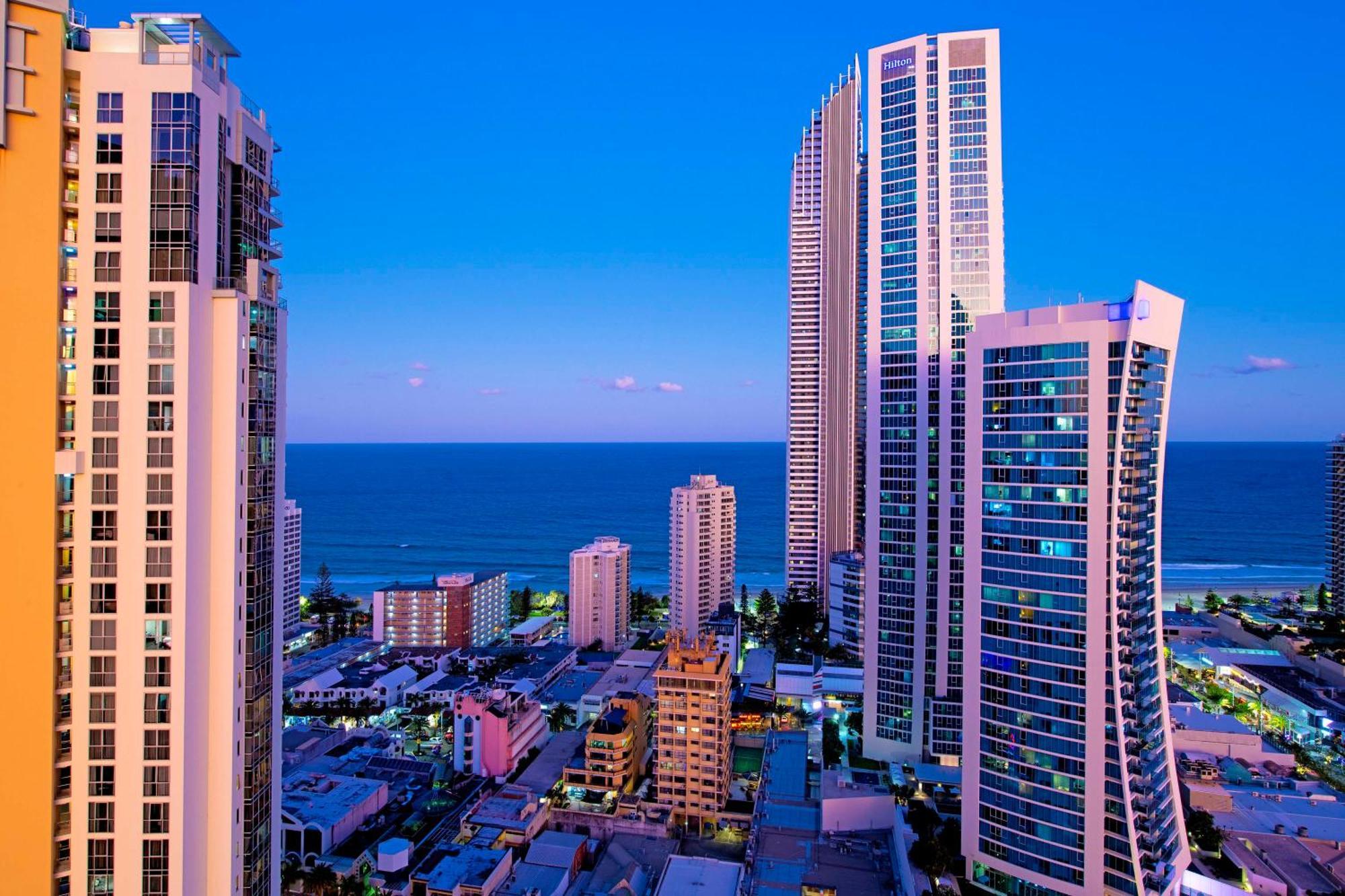 Ocean View Apartments With Balcony - Circle On Cavill - Central Location! - Self Contained & Privately Managed Gold Coast Dış mekan fotoğraf